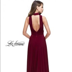 NEW (with tags) La femme gown size 0